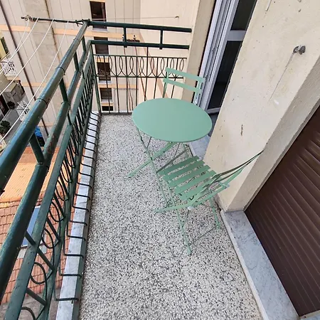 Due Passi Dal Mare Apartment *