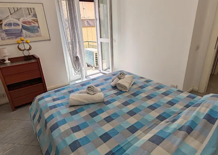 아파트 Due Passi Dal Mare